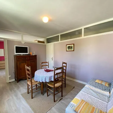 Flat In The Heart Of Apartment *