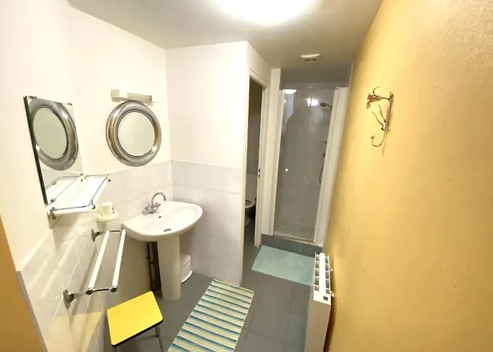 דירה In Near Sandy *